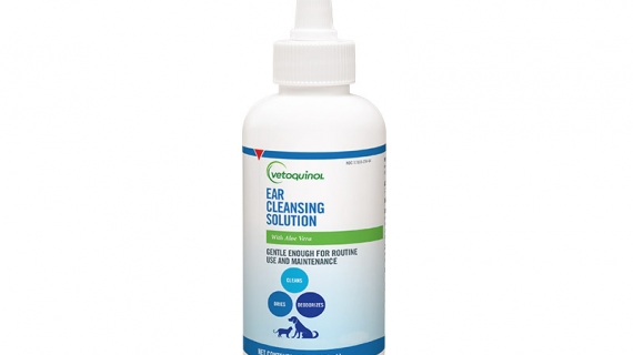 Ear Cleansing Solution for Dogs and Cats